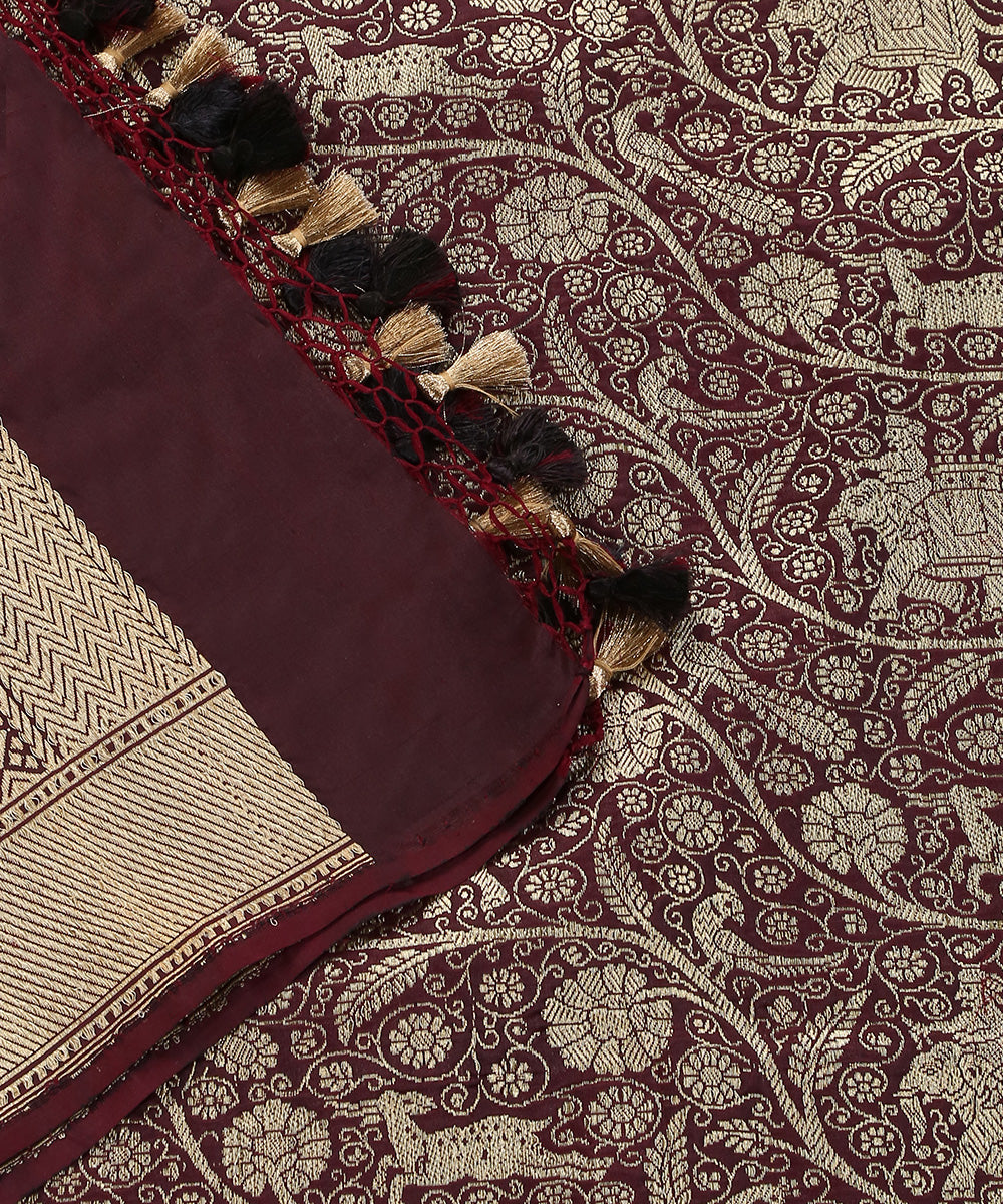 Wine_Handloom_Pure_Katan_Silk_Kimkhab_Shikargah_Banarasi_Dupatta_WeaverStory_04