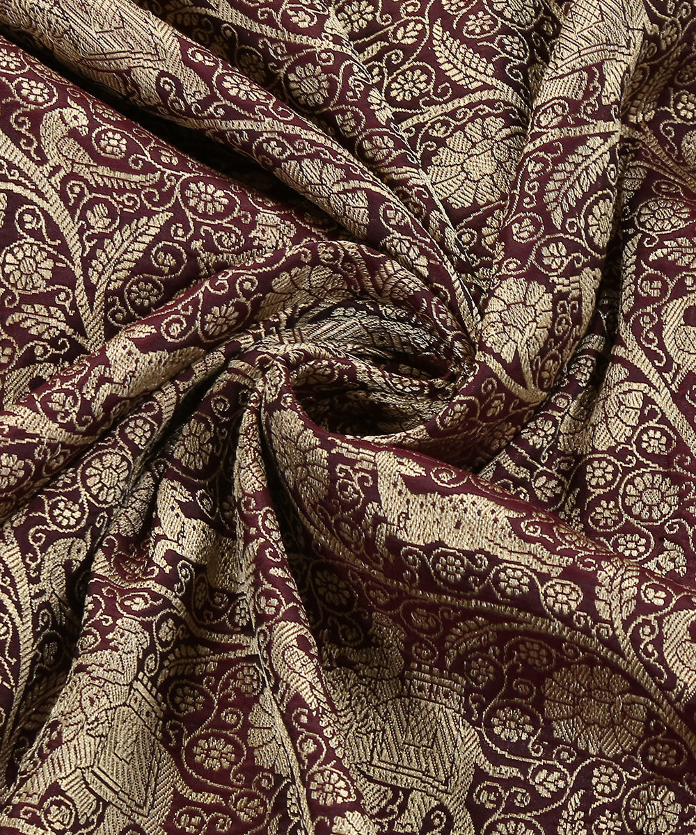 Wine_Handloom_Pure_Katan_Silk_Kimkhab_Shikargah_Banarasi_Dupatta_WeaverStory_05