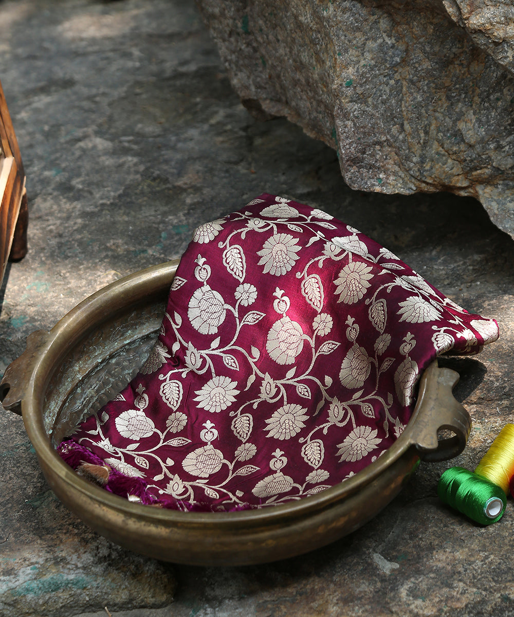 Wine_Handloom_Pure_Katan_Silk_Banarasi_Dupatta_With_Jaal_WeaverStory_01
