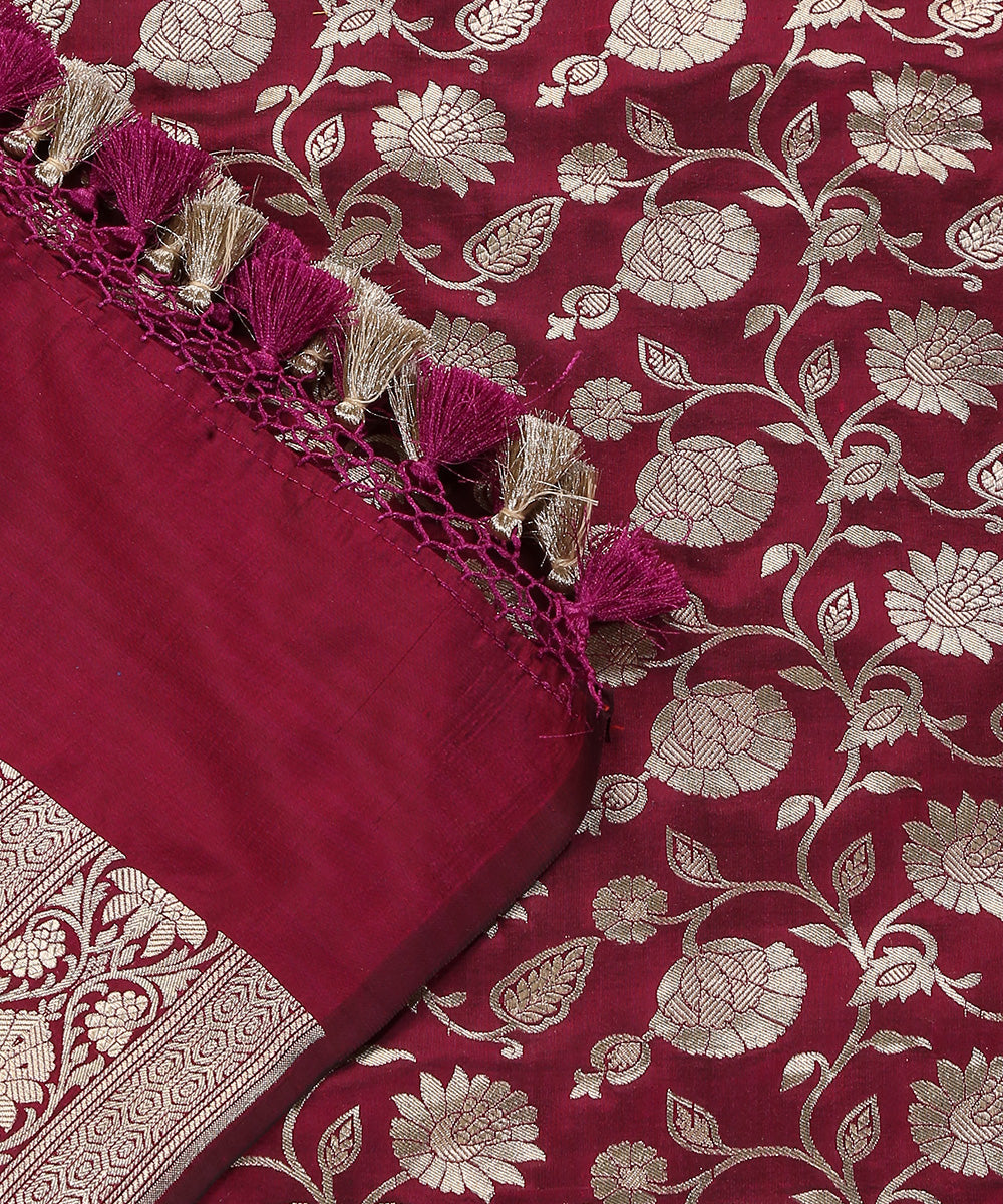 Wine_Handloom_Pure_Katan_Silk_Banarasi_Dupatta_With_Jaal_WeaverStory_04