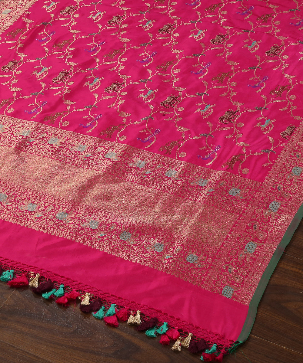 Magenta_Handloom_Pure_Katan_Silk_Banarasi_Dupatta_With_Meenakari_WeaverStory_03