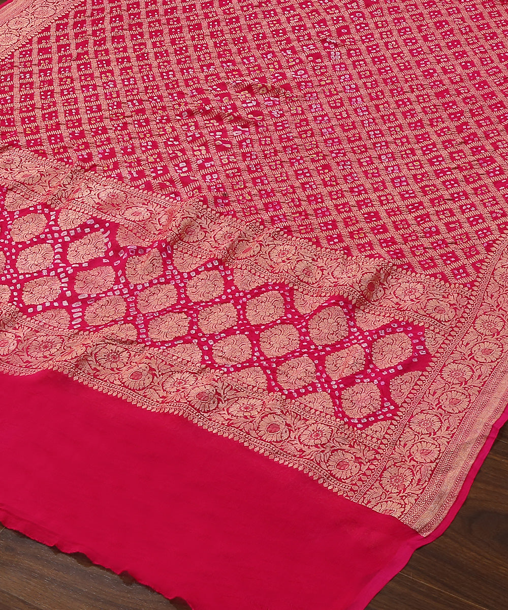 Handloom_Magenta_Pure_Georgette_Banarasi_Bandhej_Dupatta_With_Floral_Border_WeaverStory_03