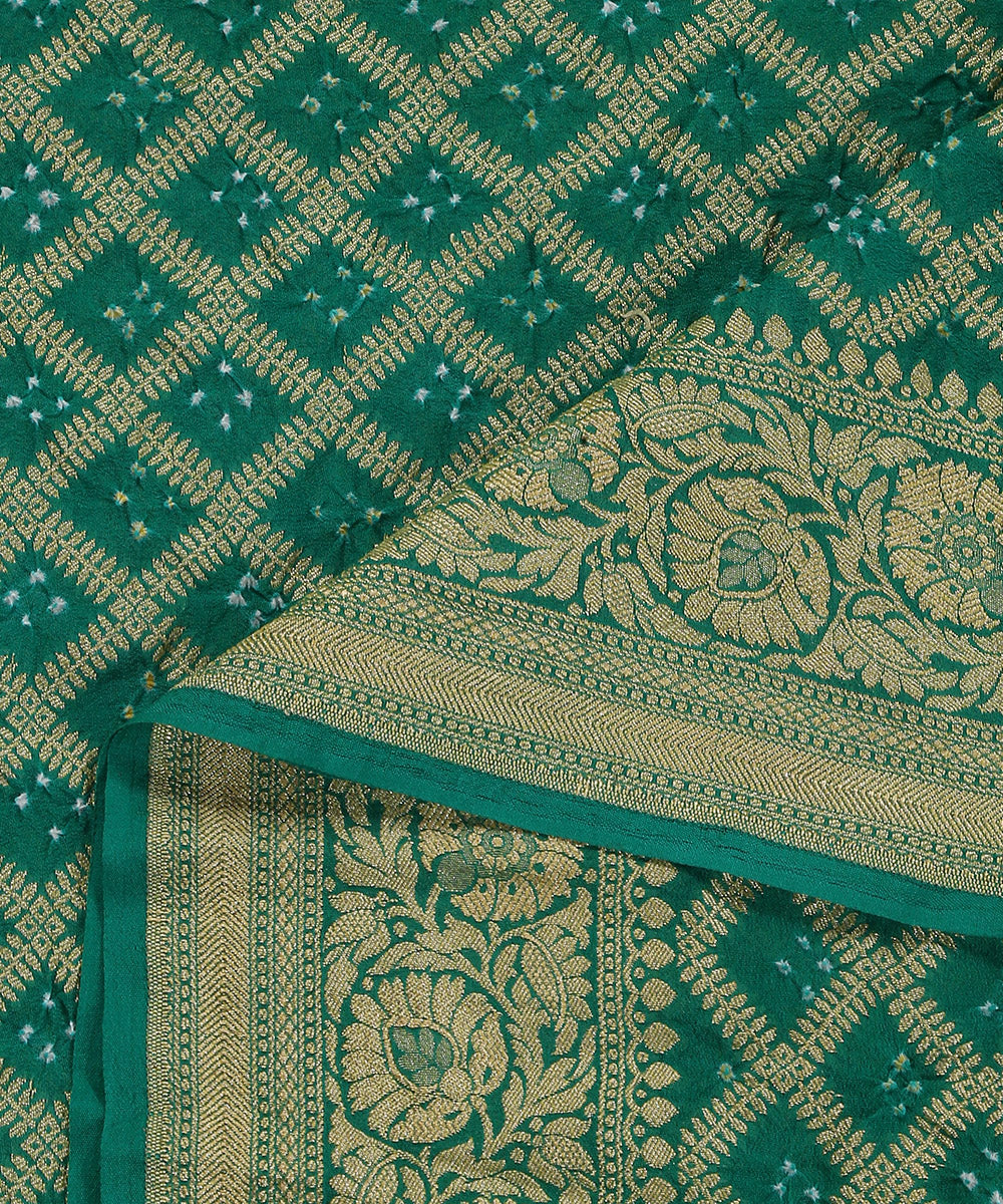 Handloom_Green_Pure_Georgette_Banarasi_Bandhej_Dupatta_With_Floral_Border_WeaverStory_04