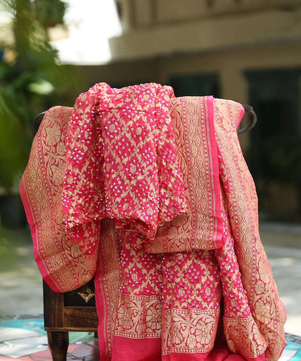Pink_Handloom_Pure_Georgette_Banarasi_Bandhej_Dupatta_With_Zari_WeaverStory_01