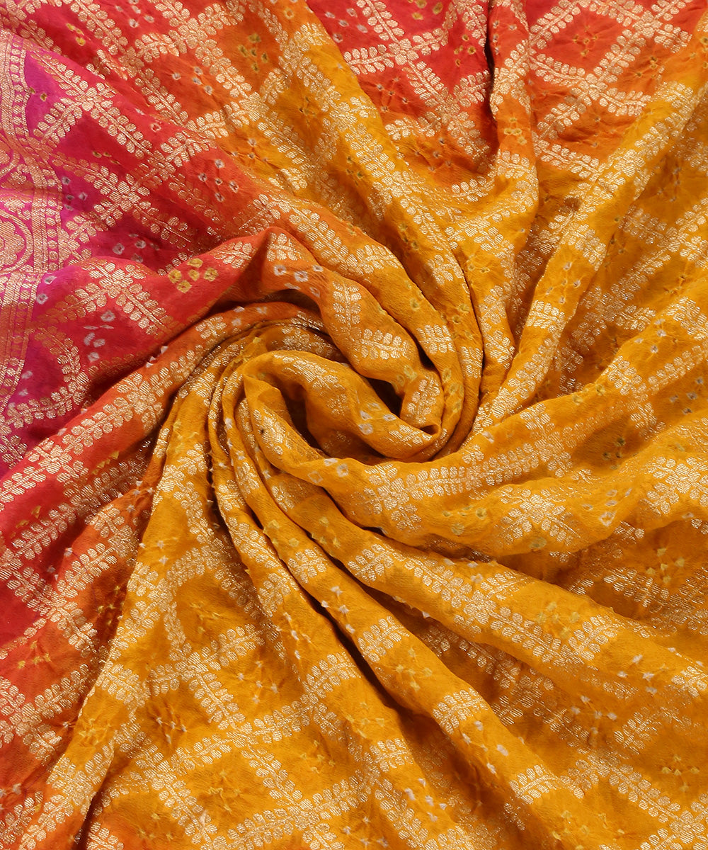 Handloom_Mustard_And_Pink_Ombre_Dyed_Pure_Georgette_Banarasi_Bandhej_Dupatta_WeaverStory_05