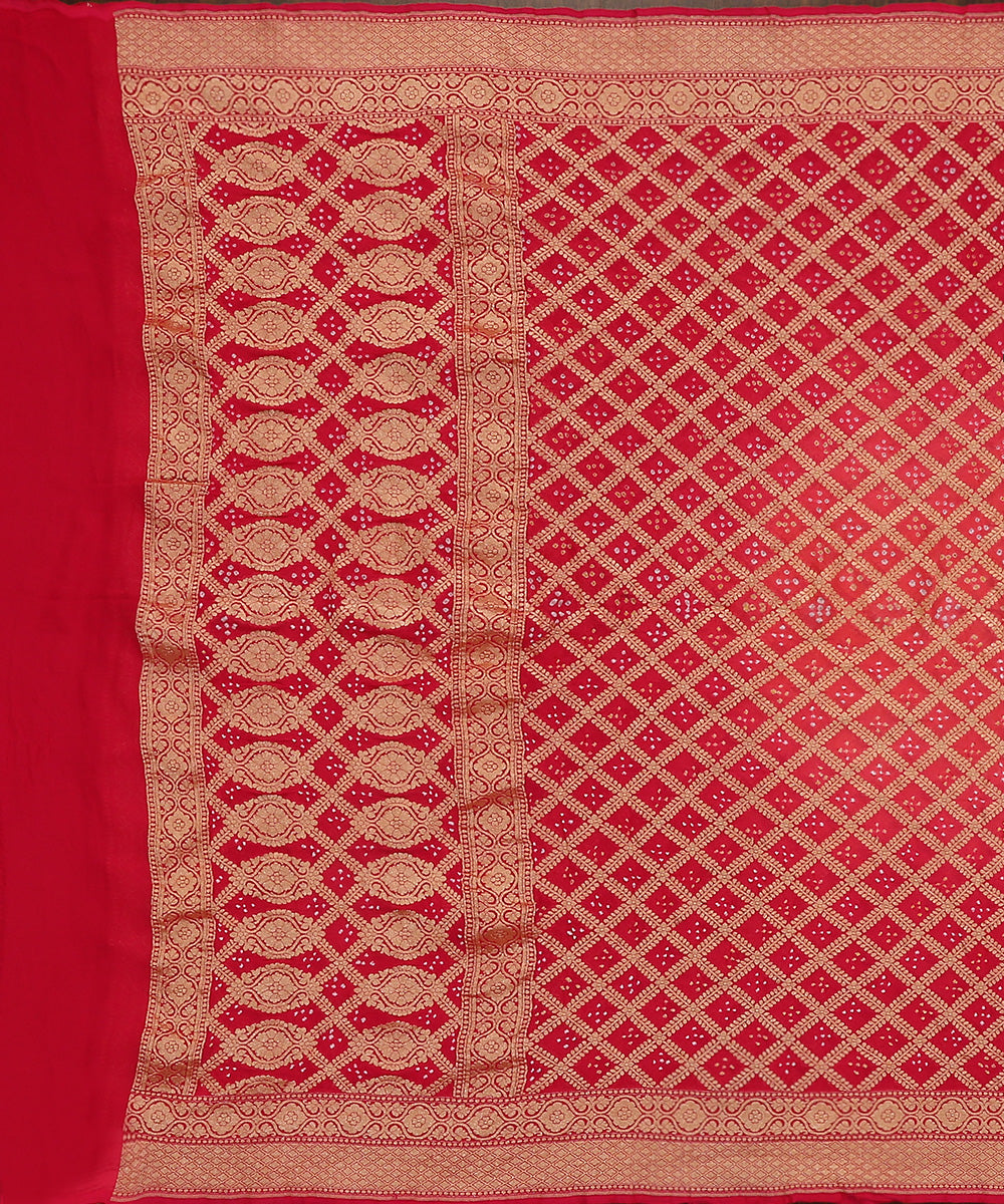 Coral_Peach_And_Pink_Ombre_Dyed_Handloom_Banarasi_Bandhej_Dupatta_WeaverStory_02