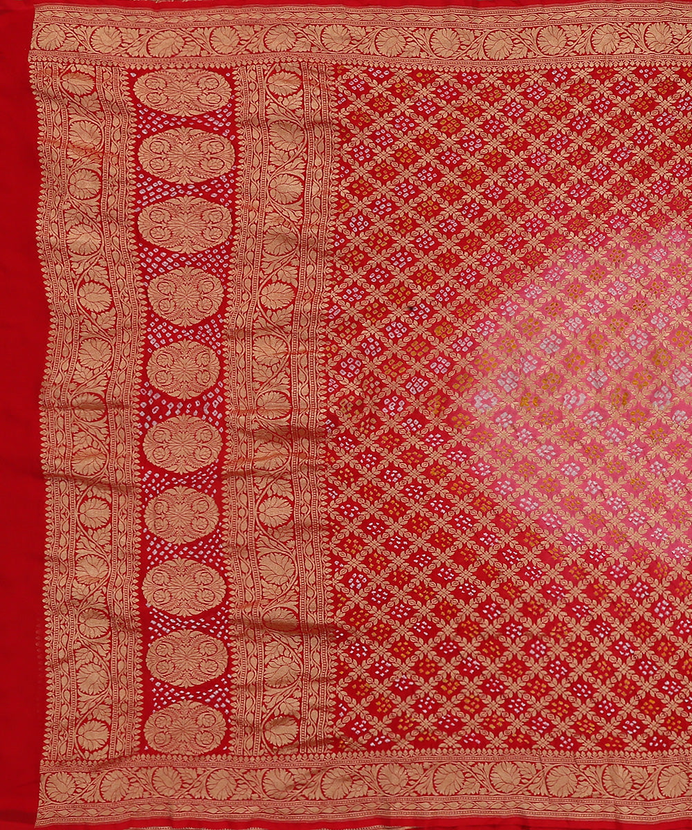 Handloom_Pink_And_Red_Ombre_Dyed_Handloom_Pure_Georgette_Banarasi_Bandhej_Dupatta_WeaverStory_02