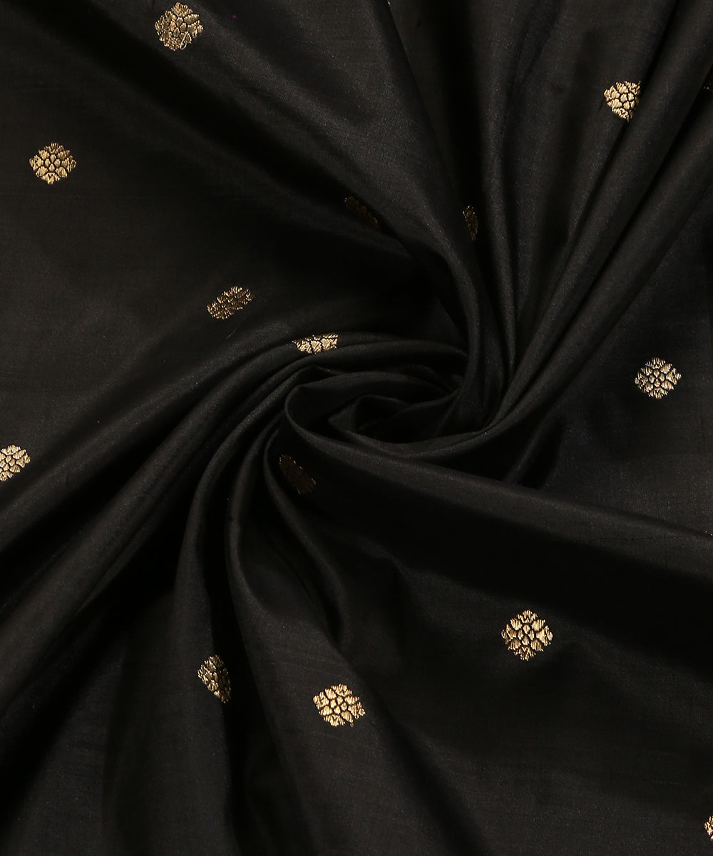Black_Handloom_Pure_Katan_Silk_Banarasi_Dupatta_With_Kadhwa_Booti_WeaverStory_05