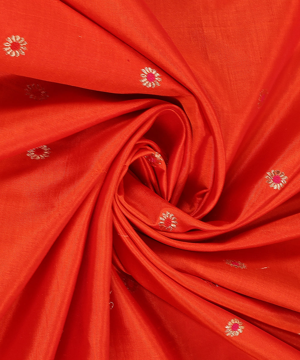 Handloom_Orange_Pure_Katan_Silk_Banarasi_Dupatta_With_Kadhwa_Booti_WeaverStory_05
