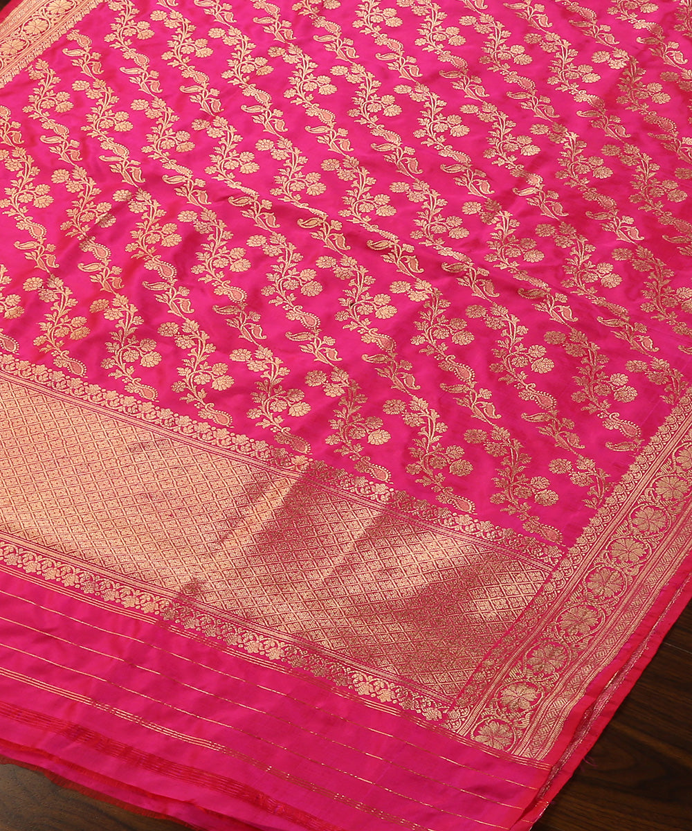 Handloom_Hot_Pink_Pure_Katan_Silk_Banarasi_Dupatta_With_Kadhwa_Jaal_WeaverStory_03