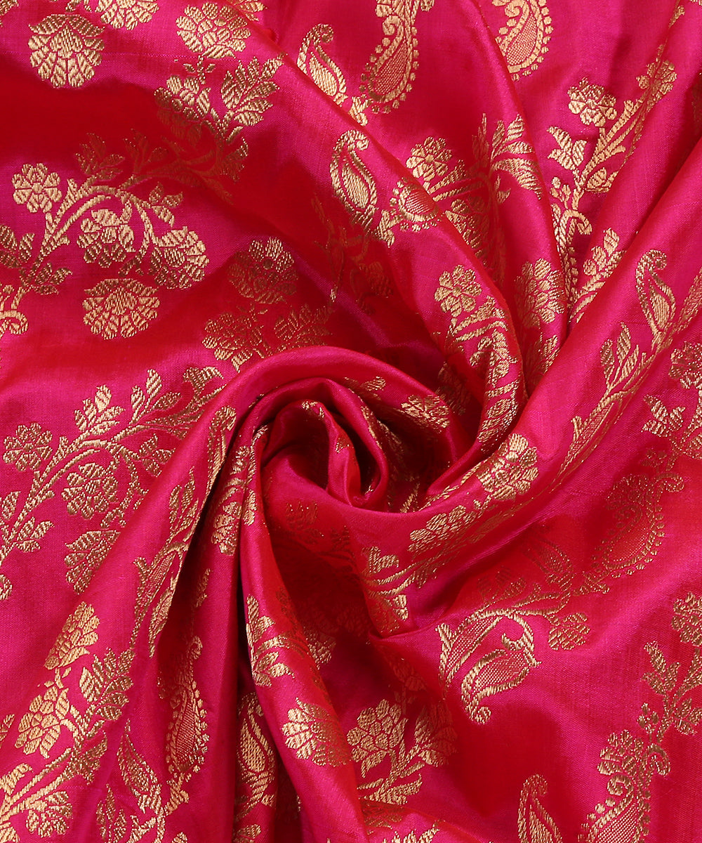 Handloom_Hot_Pink_Pure_Katan_Silk_Banarasi_Dupatta_With_Kadhwa_Jaal_WeaverStory_05