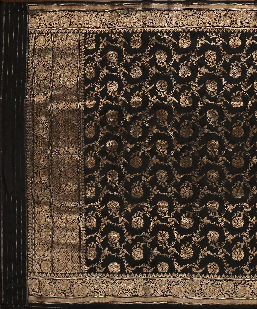 Black_Handloom_Pure_Katan_Silk_Banarasi_Dupatta_With_Zari_Jaal_WeaverStory_02