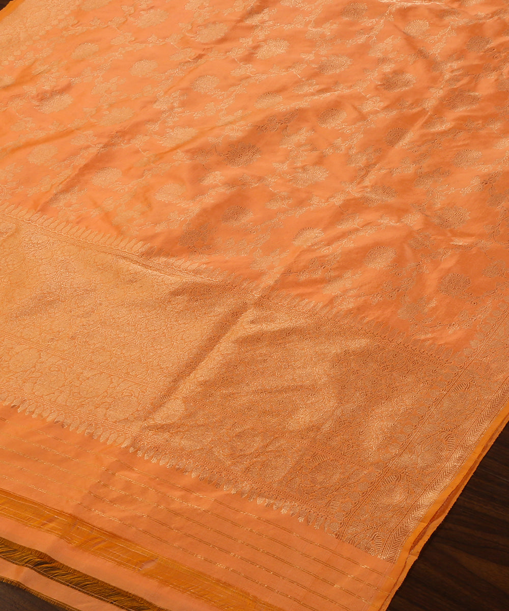 Peach_Handloom_Pure_Katan_Silk_Banarasi_Dupatta_With_Floral_Jaal_WeaverStory_03