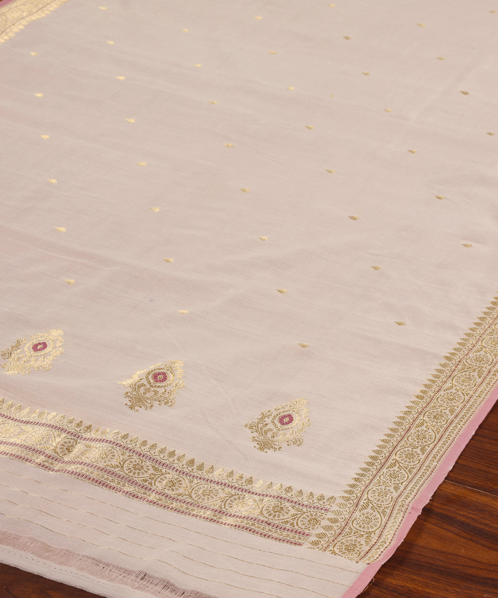 Handloom_Lilac_Pure_Cotton_Banarasi_Dupatta_With_Meenkaari_Border_WeaverStory_03