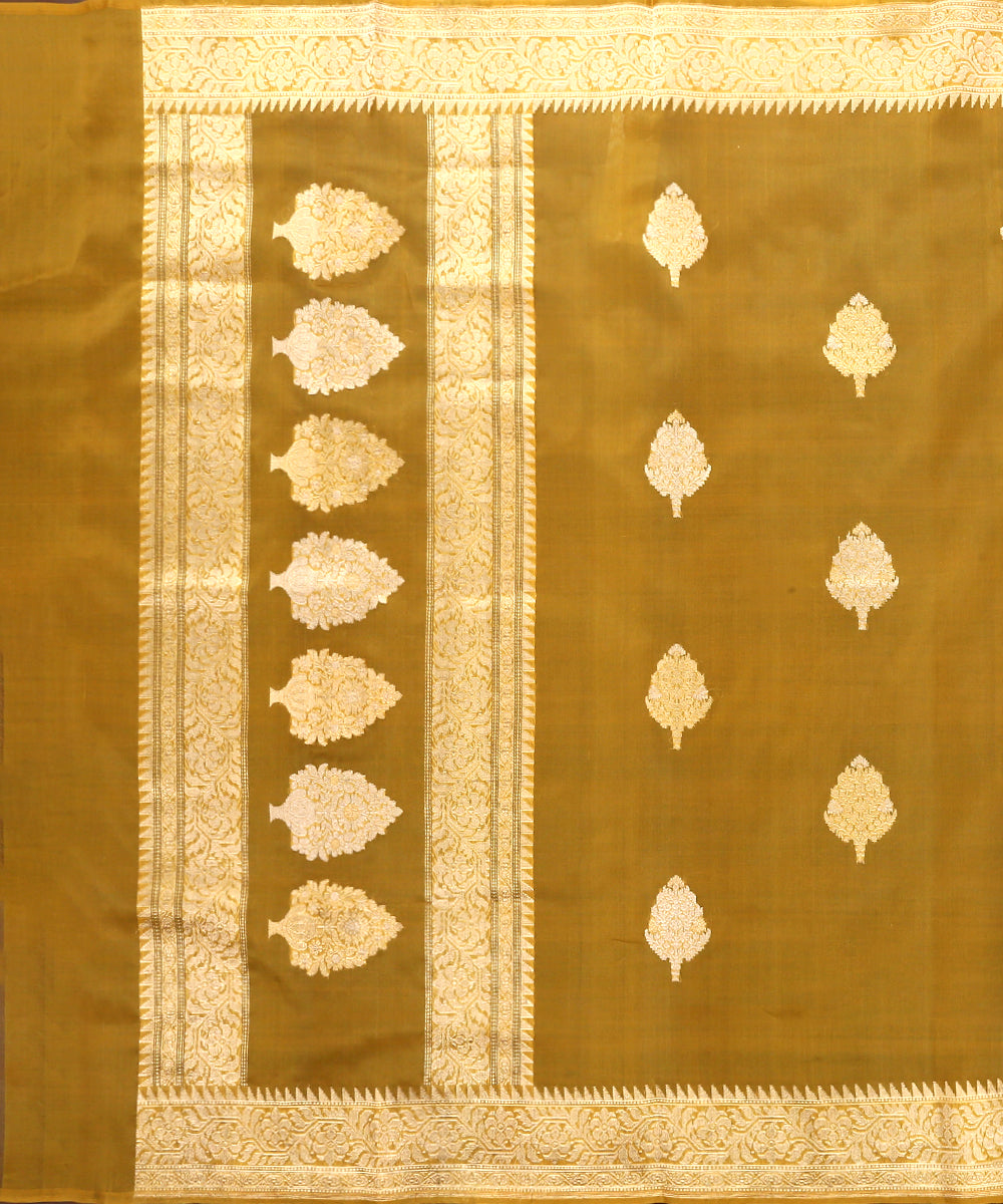 Mustard_Handloom_Pure_Kora_Silk_Banarasi_Dupatta_With_Gold_And_Silver_Zari_Boota_WeaverStory_02