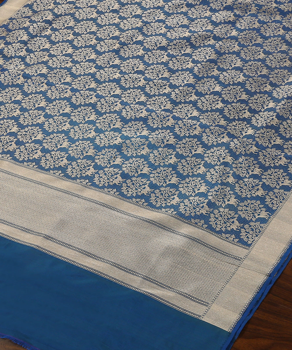 Handloom_Blue_Pure_Katan_Silk_Shikargah_Banarasi_Dupatta_With_Deer_Motifs_WeaverStory_03