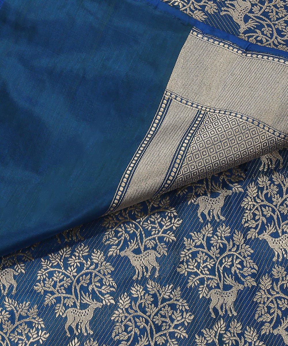 Handloom_Blue_Pure_Katan_Silk_Shikargah_Banarasi_Dupatta_With_Deer_Motifs_WeaverStory_04
