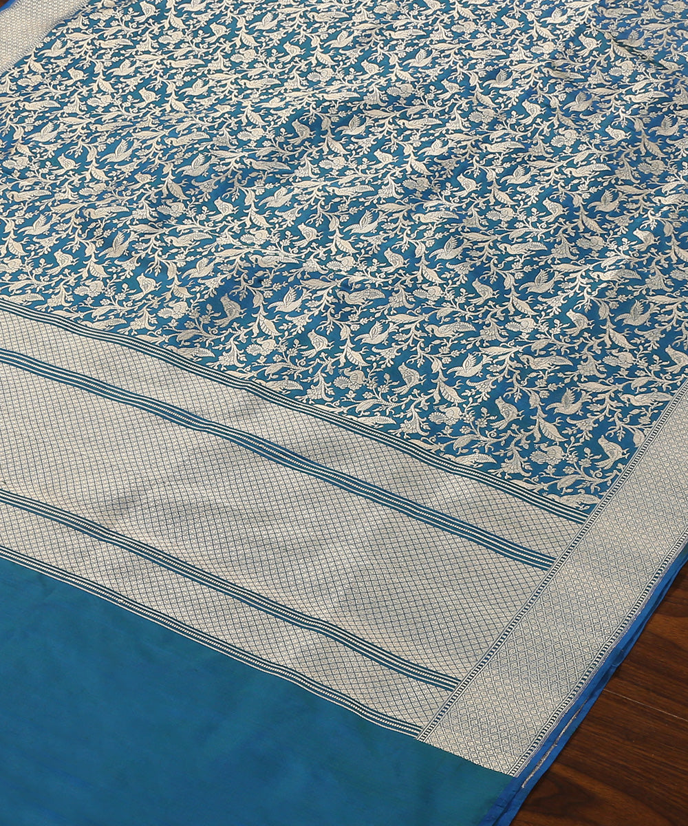 Peacock_Blue_Handloom_Pure_Katan_Silk_Shikargah_Banarasi_Dupatta_With_Mynahs_And_Peacocks_WeaverStory_03