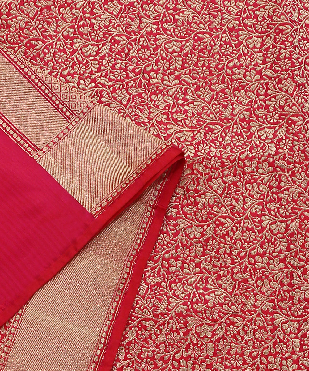 Handloom_Rani_Pink_Pure_Katan_Silk_Shikargah_Brocade_Banarasi_Dupatta_WeaverStory_04