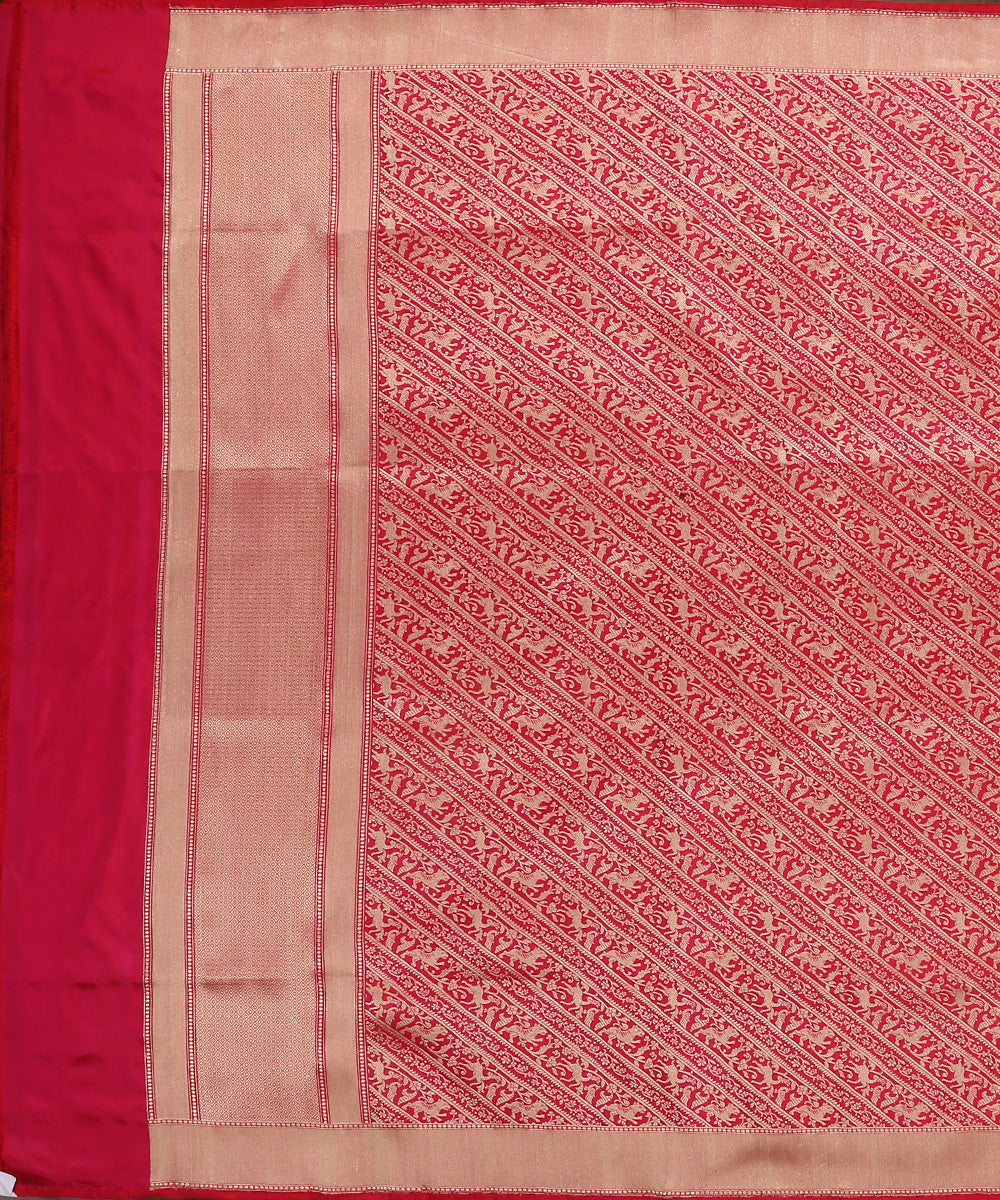 Rani_Pink_Handloom_Brocade_Shikargah_Pure_Katan_Silk_Banarasi_Dupatta_WeaverStory_02