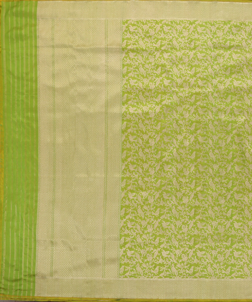 Parrot_Green_Handloom_Pure_Katan_Silk_Shikargah_Banarasi_Dupatta_WeaverStory_02