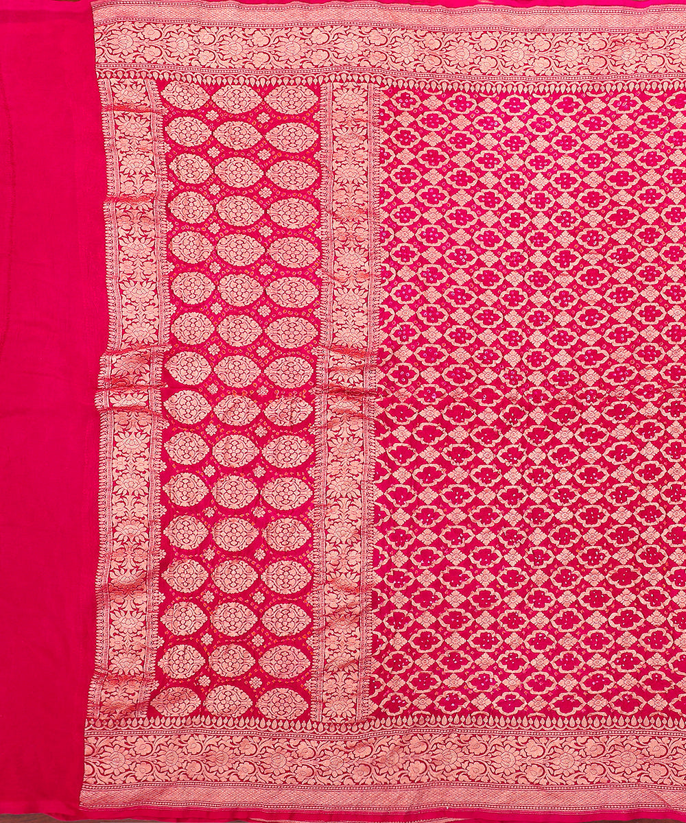 Magenta_Handloom_Banarasi_Bandhej_Pure_Georgette_Dupatta_With_Floral_Palla_WeaverStory_02