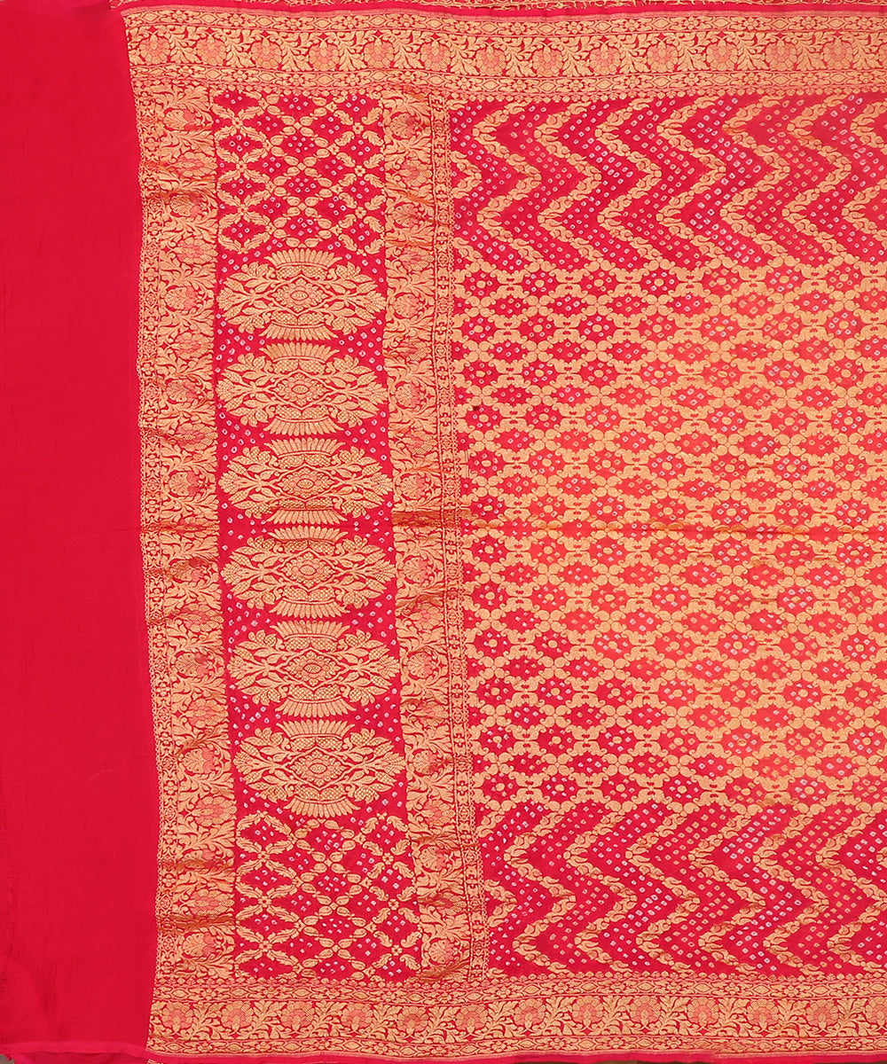 Coral_Peach_And_Pink_Ombre_Dyed_Handloom_Pure_Georgette_Banarasi_Bandhej_Dupatta_WeaverStory_02