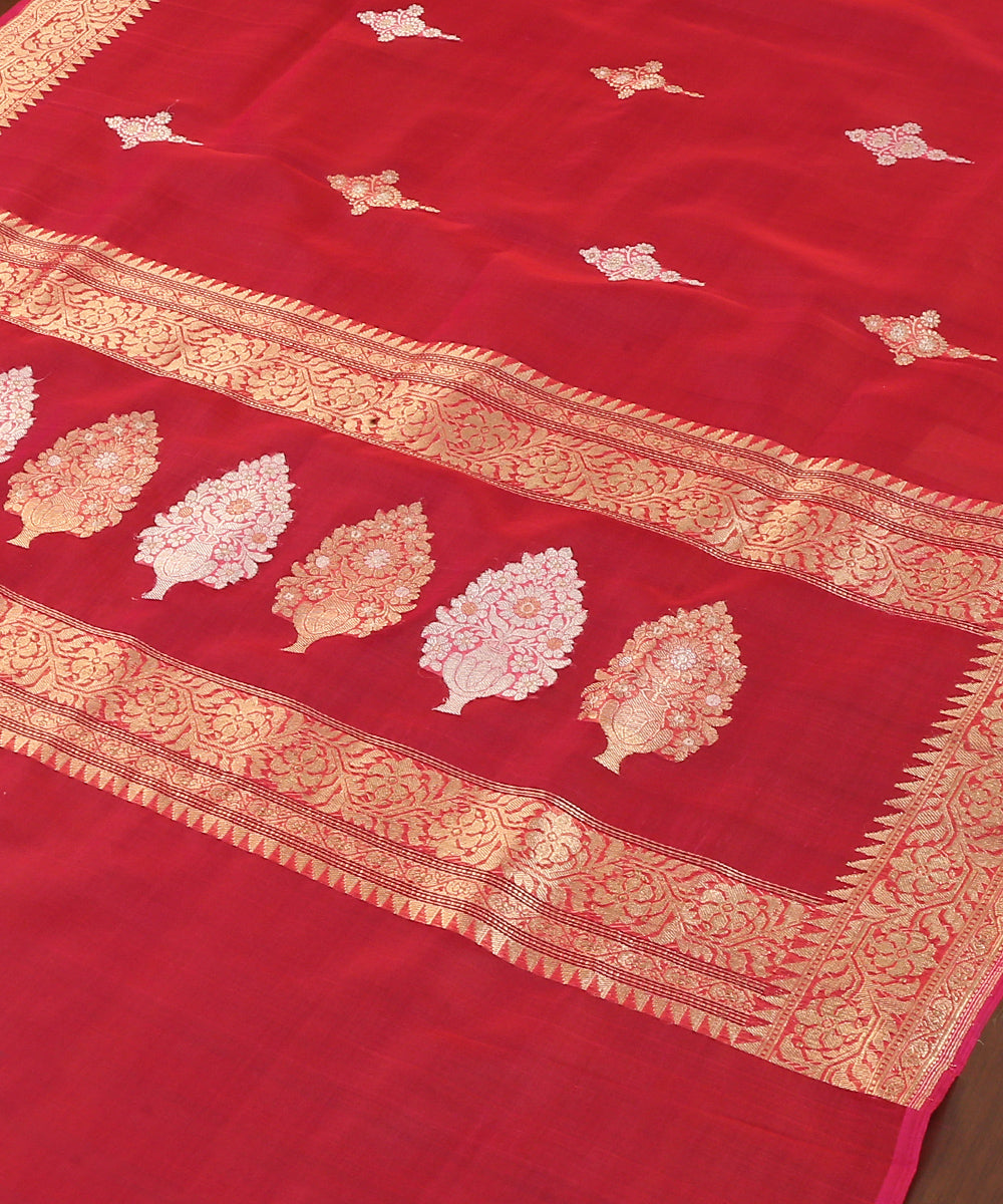 Hot_Pink_Handloom_Pure_Kora_Silk_Dupatta_With_Kadhwa_Sona_Rupa_Boota_WeaverStory_03