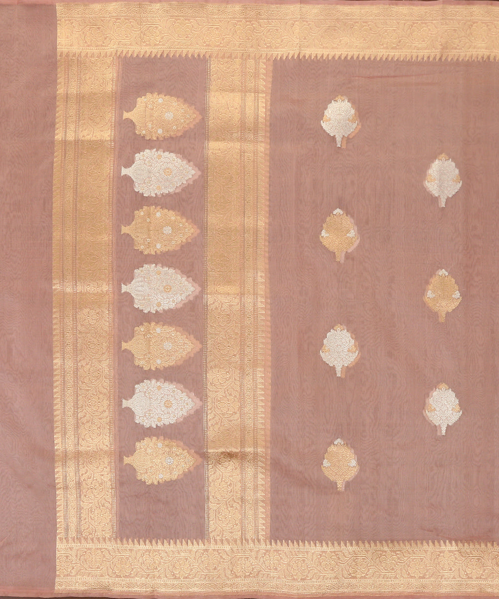 Light_Pink_Handloom_Pure_Kora_Silk_Banarasi_Dupatta_With_Kadhwa_Sona_Rupa_Boota_WeaverStory_02