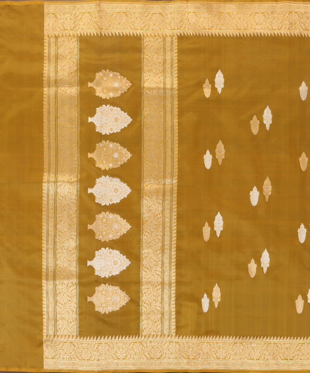 Mustard_Handloom_Pure_Kora_Silk_Banarasi_Dupatta_With_Kadhwa_Sona_Rupa_Boota_WeaverStory_02