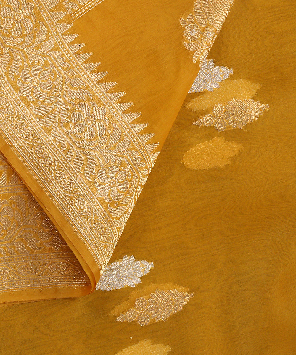Mustard_Handloom_Pure_Kora_Silk_Banarasi_Dupatta_With_Kadhwa_Sona_Rupa_Boota_WeaverStory_04