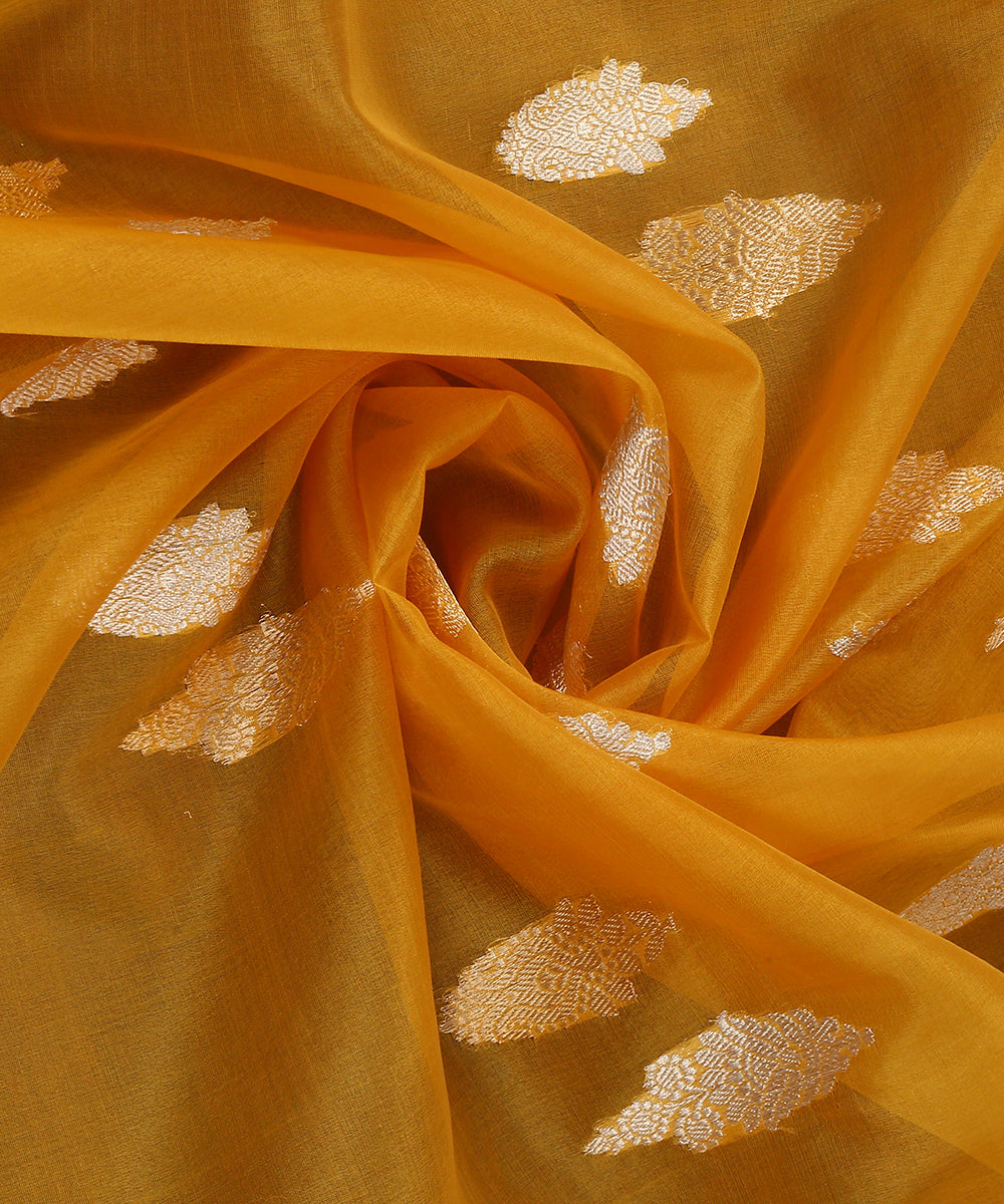 Mustard_Handloom_Pure_Kora_Silk_Banarasi_Dupatta_With_Kadhwa_Sona_Rupa_Boota_WeaverStory_05