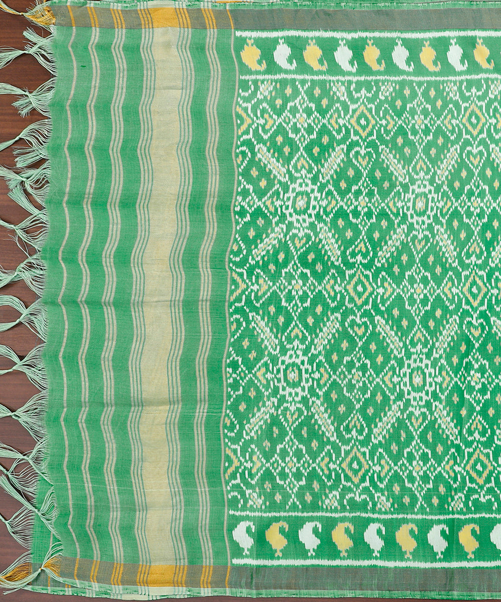 Handloom_Mint_Green_8_Ply_Pure_Mulberry_Silk_Ikat_Patola_Dupatta_With_Striped_Palla_WeaverStory_02