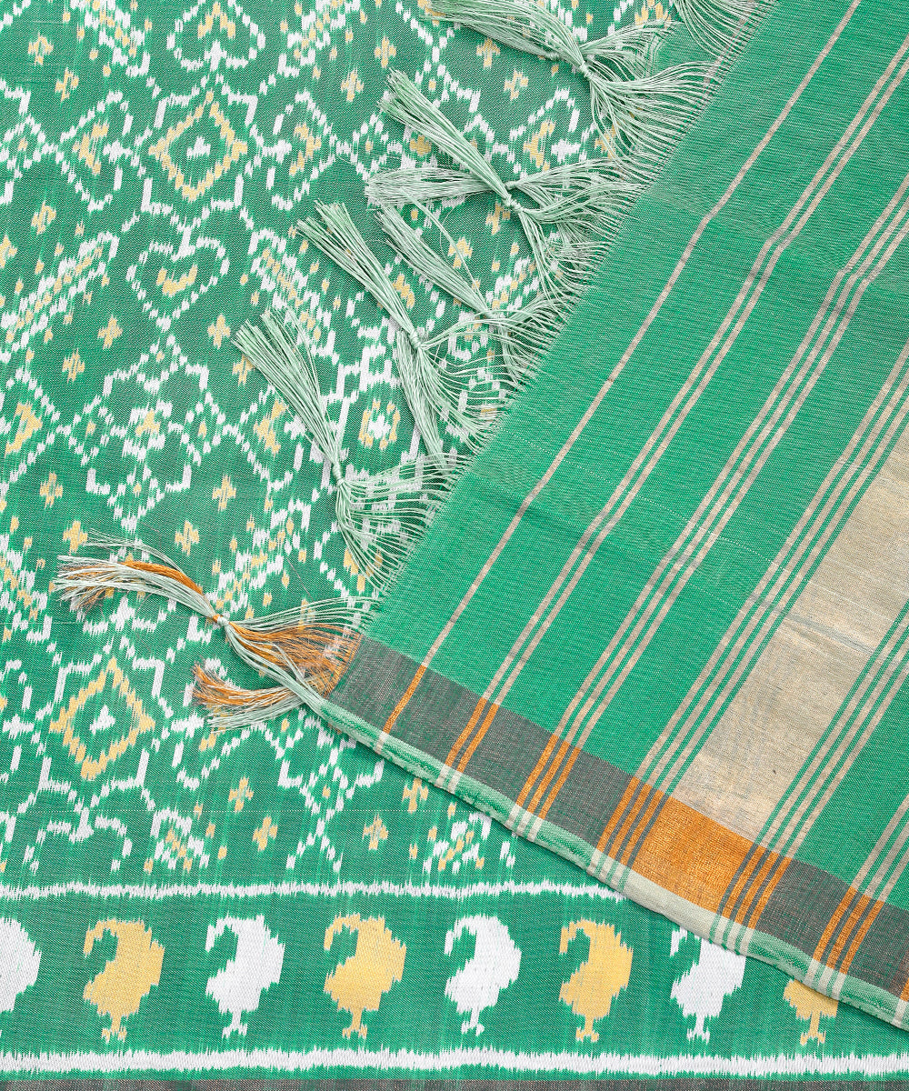 Handloom_Mint_Green_8_Ply_Pure_Mulberry_Silk_Ikat_Patola_Dupatta_With_Striped_Palla_WeaverStory_04