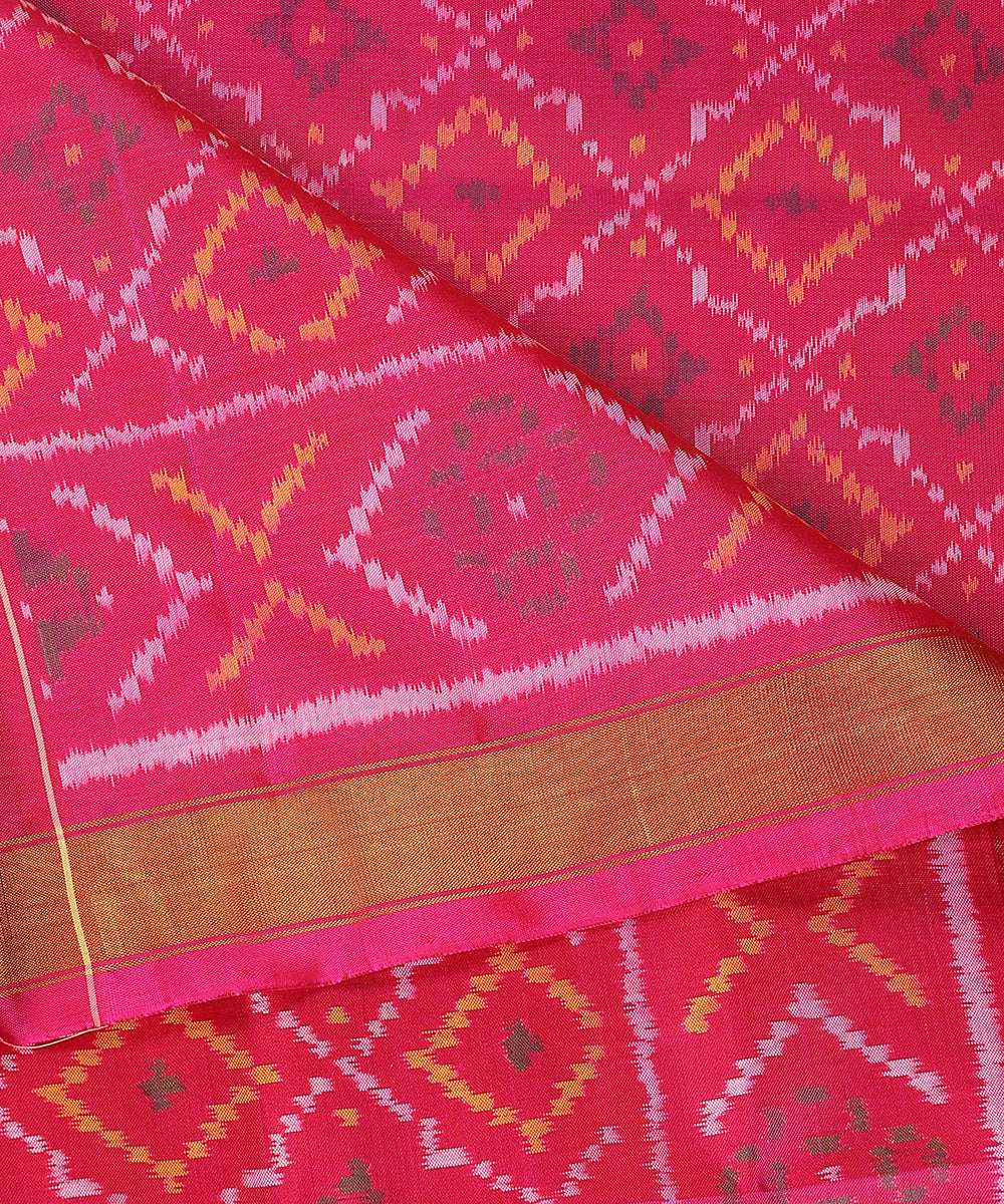 Handloom_Rani_Pink_Pure_Mulberry_Silk_Ikat_Patola_Dupatta_WeaverStory_04
