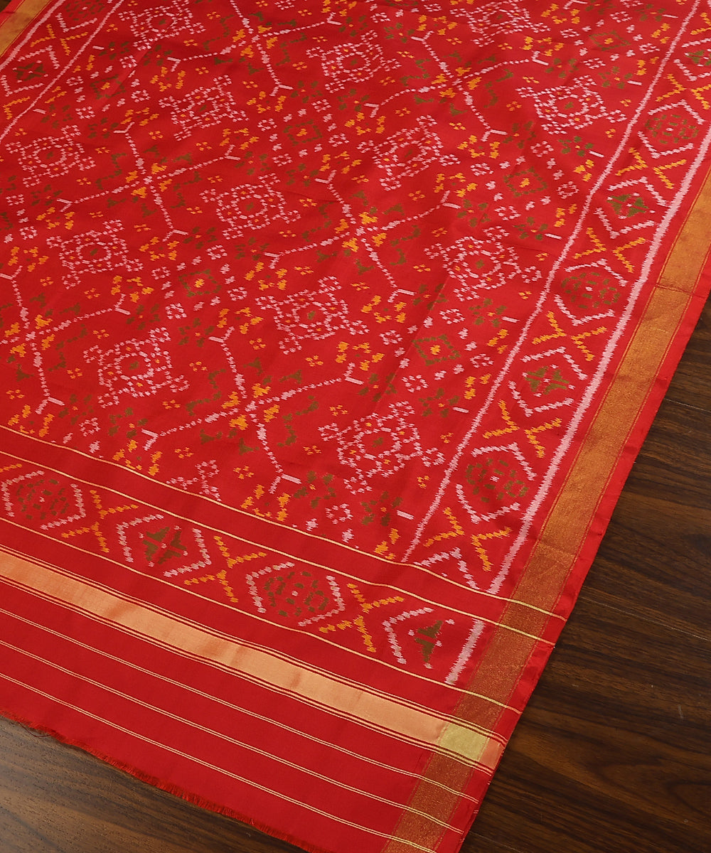 Red_Handloom_Pure_Mulberry_Silk_Ikat_Patola_Dupatta_With_Striped_Palla_WeaverStory_03