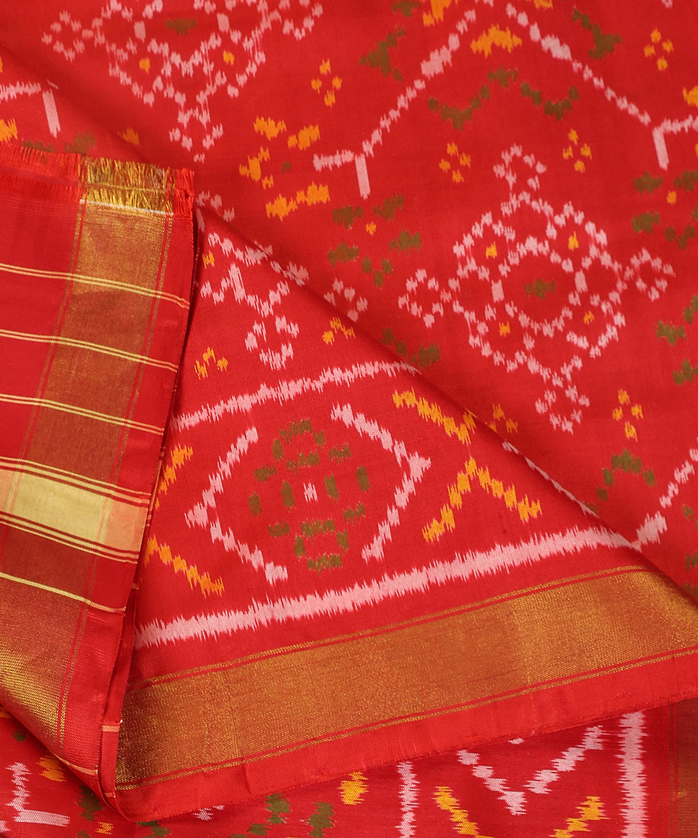 Red_Handloom_Pure_Mulberry_Silk_Ikat_Patola_Dupatta_With_Striped_Palla_WeaverStory_04