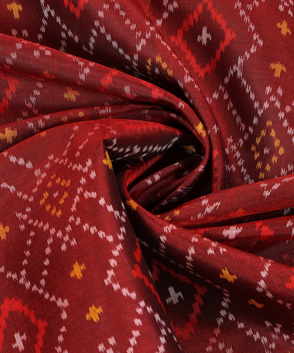 Maroon_Handloom_Pure_Mulberry_Silk_Ikat_Patola_Dupatta_With_Striped_Palla_WeaverStory_05