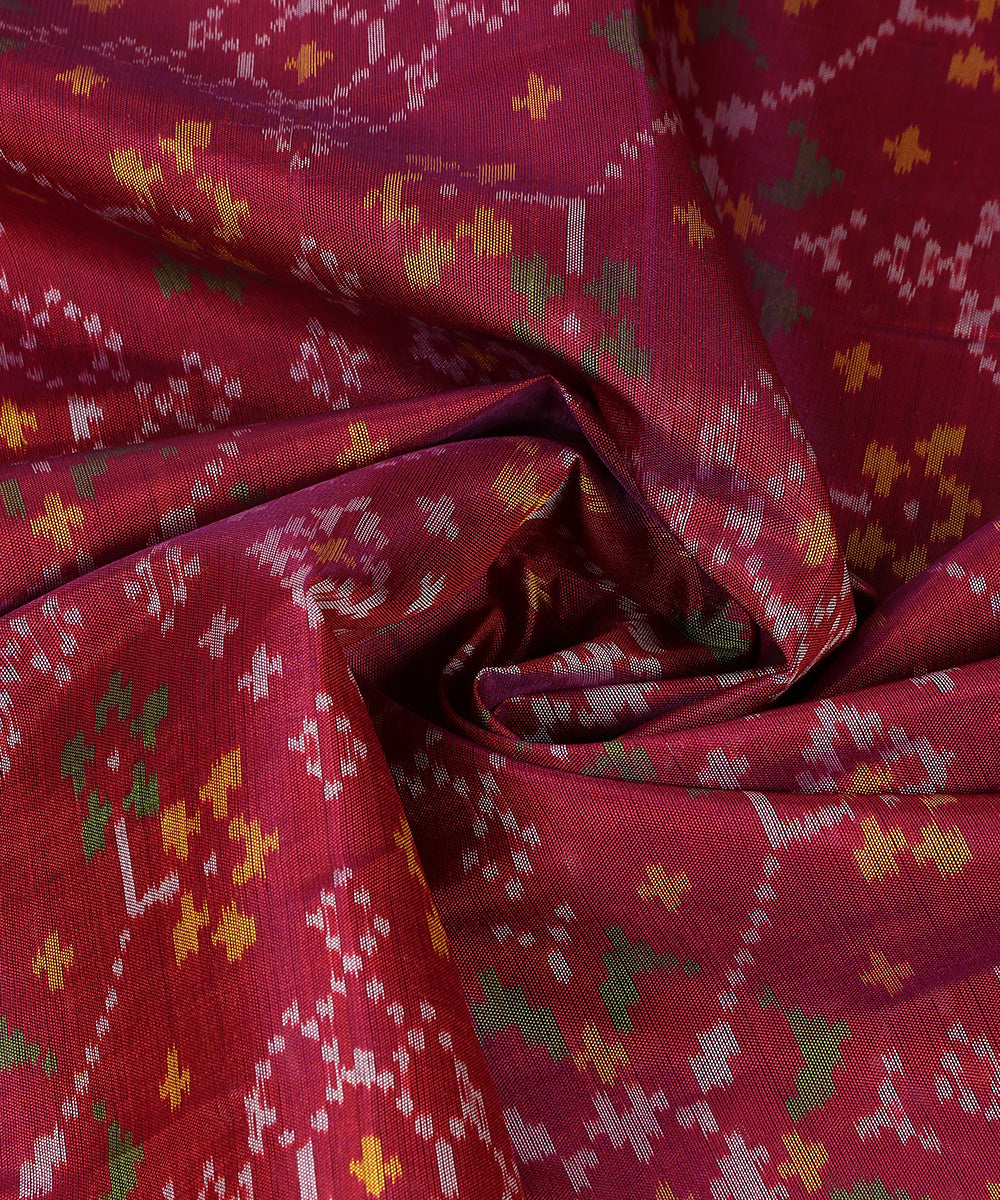 Handloom_Purple_Pure_Mulberry_Silk_Ikat_Patola_Dupatta_With_Geometrical_Pattern_WeaverStory_05