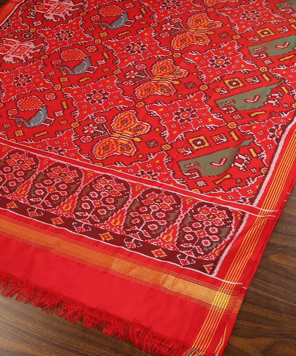 Handloom_Red_8_Ply_Mulberry_Silk_Ikat_Patola_Dupatta_With_Animal_Motifs_WeaverStory_03