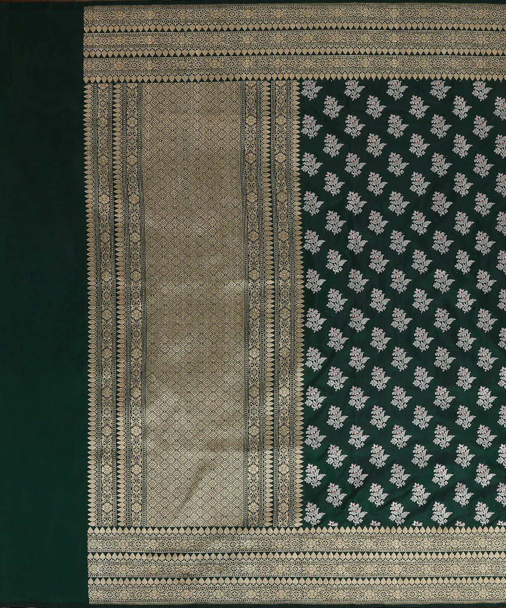 Emerald_Green_Handloom_Pure_Katan_Silk_Banarasi_Dupatta_With_Silver_Zari_Meenakari_Boota_And_Kadhwa_Border_WeaverStory_02