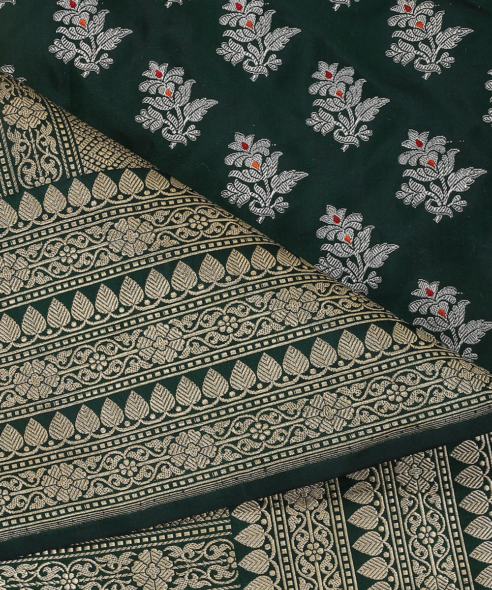 Emerald_Green_Handloom_Pure_Katan_Silk_Banarasi_Dupatta_With_Silver_Zari_Meenakari_Boota_And_Kadhwa_Border_WeaverStory_04