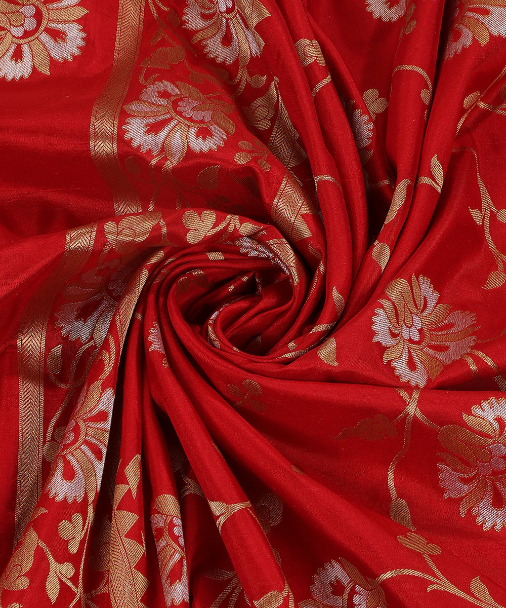 Handloom_Red_Pure_Katan_Silk_Jangla_Banarasi_Dupatta_With_Sona_Rupa_Zari_WeaverStory_05
