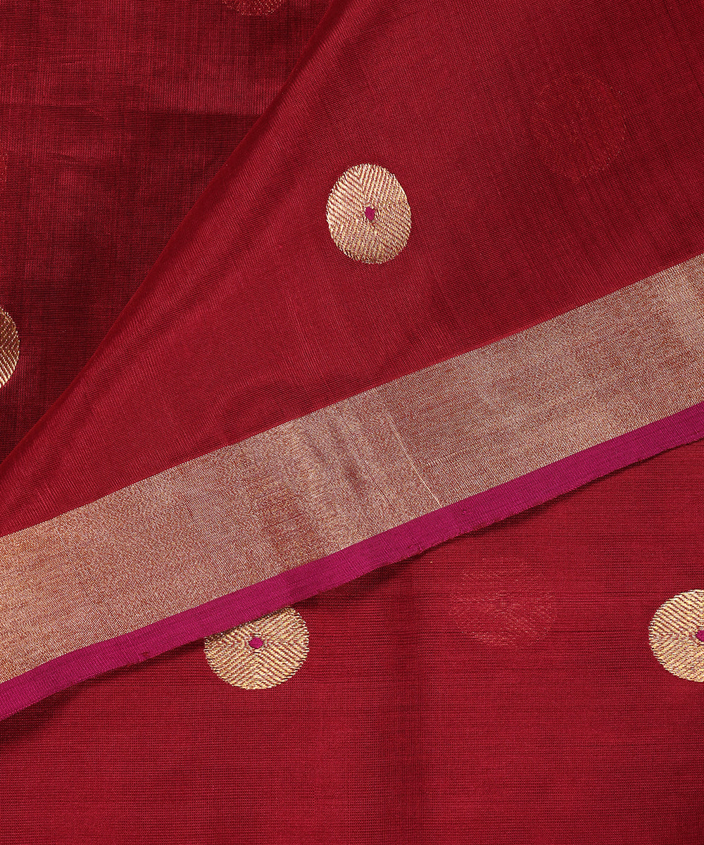 Maroon_Handloom_Pure_Chanderi_Silk_Dupatta_With_Asharfi_Boota_WeaverStory_04