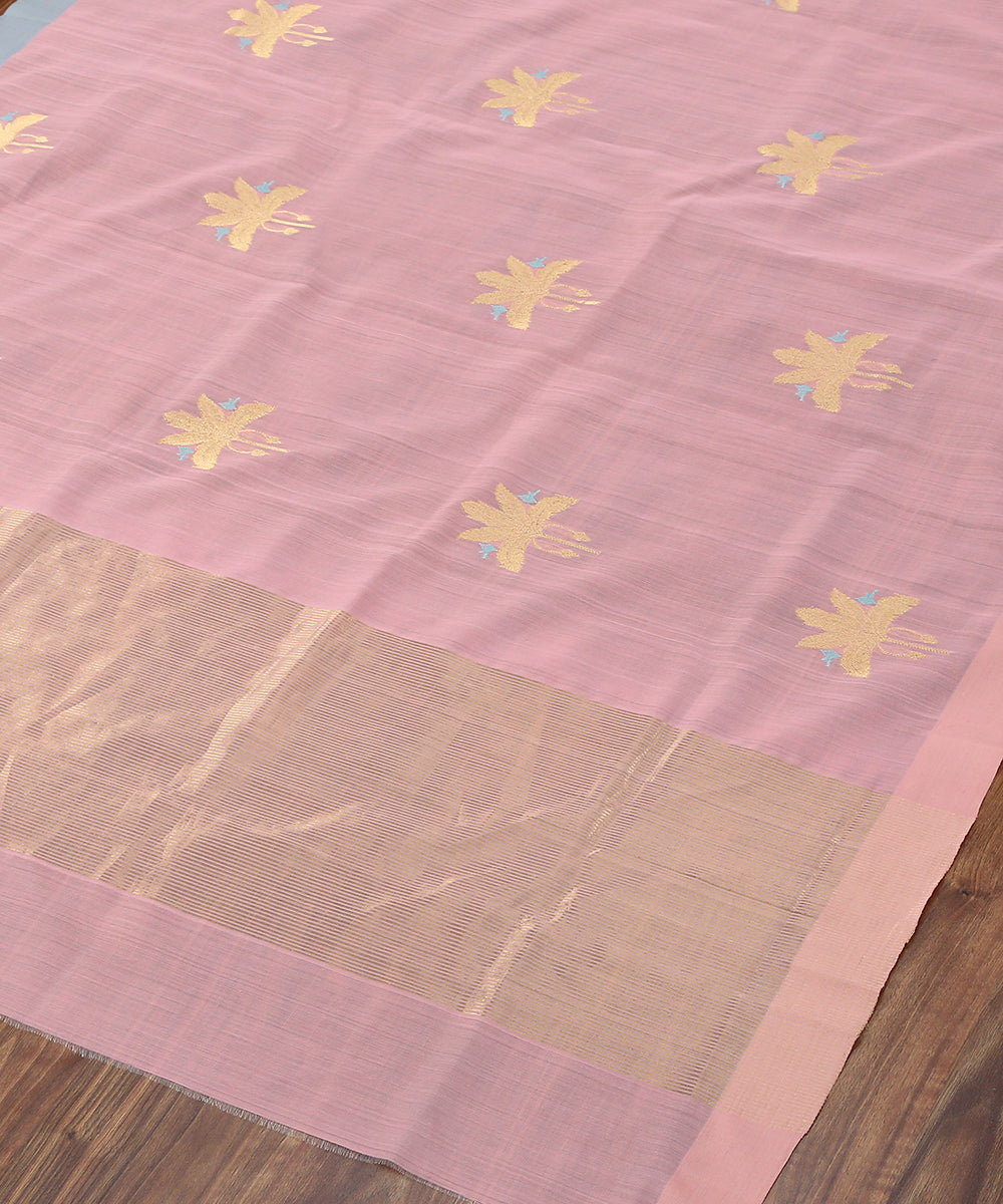Handloom_Light_Pink_Cotton_Silk_Chanderi_Eknaliya_Dupatta_With_Gold_Leaf_Motif_and_Birds_Motif_WeaverStory_03