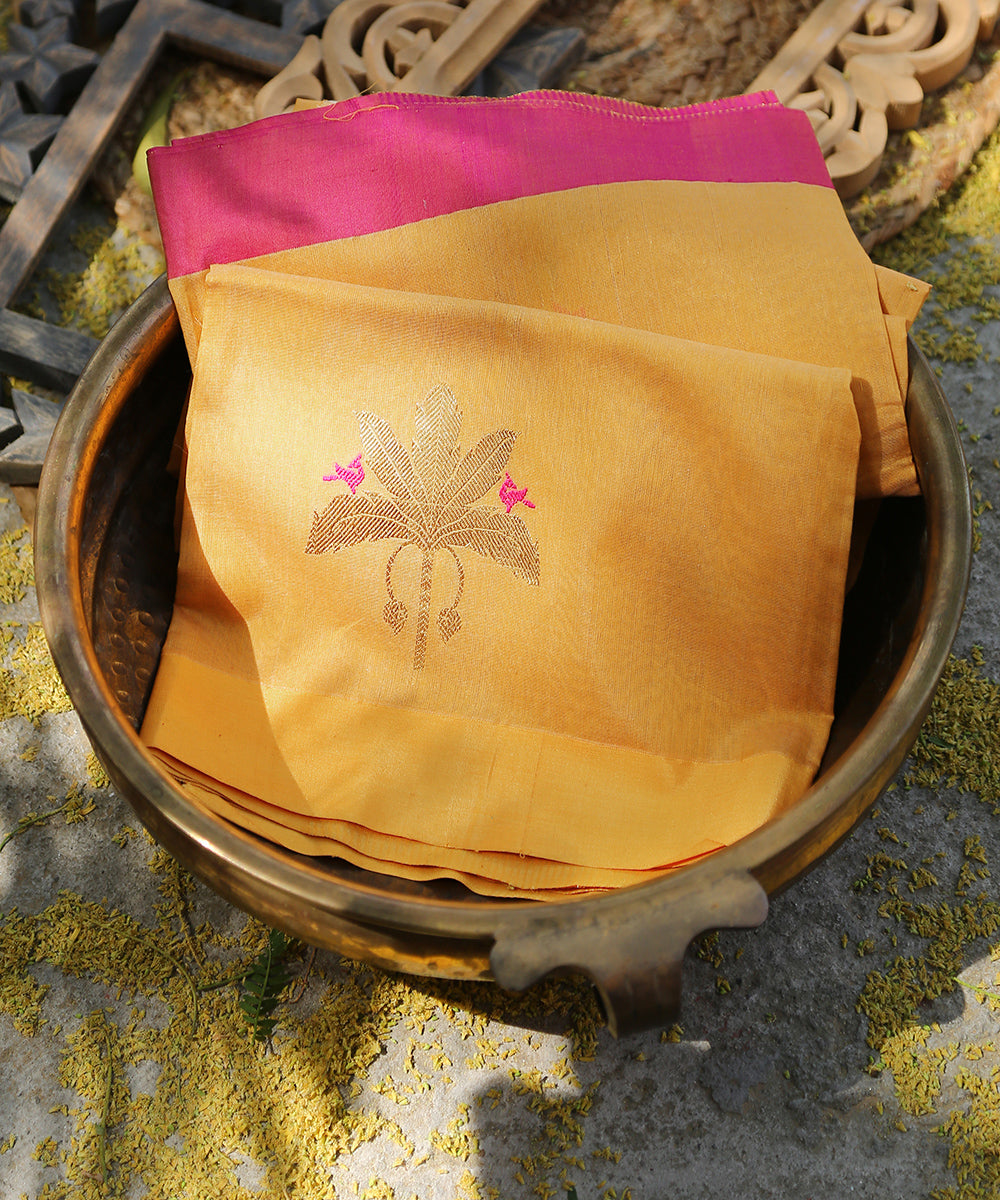 Yellow_Handloom_Cotton_Silk_Eknaliya_Chanderi_Dupatta_With_Gold_Leaf_and_Birds_Motif_WeaverStory_01