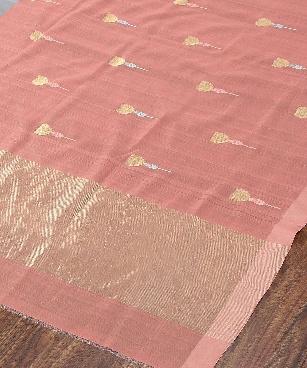 Pink_Handloom_Cotton_Silk_Eknaliya_Chanderi_Dupatta_With_Zig_Zag_Flower_Motif_WeaverStory_03