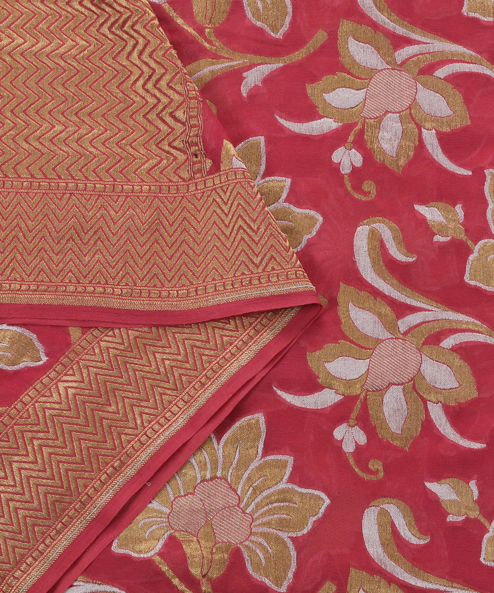 Pink_Handloom_Sona_Rupa_Floral_Georgette_Banarasi_Dupatta_WeaverStory_04