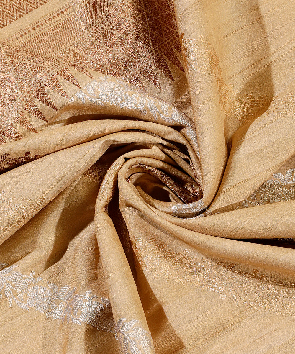 Handloom_Cream_Tussar_Silk_Banarasi_Dupatta_With_Aada_Jaal_WeaverStory_05