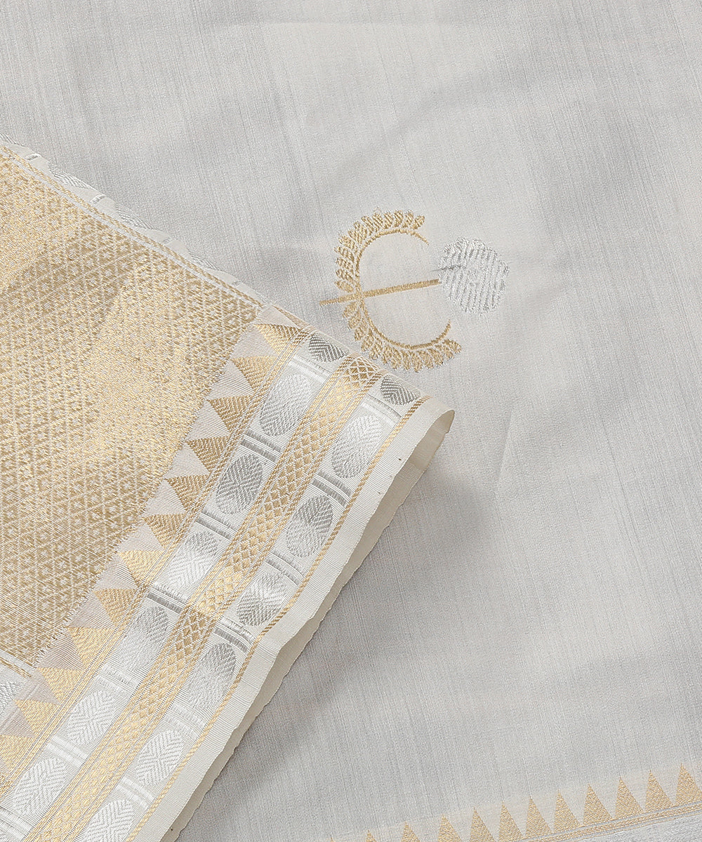 Offwhite_Handloom_Chiniya_Silk_Banarasi_Dupatta_With_Gold_Silver_Zari_Border_WeaverStory_04